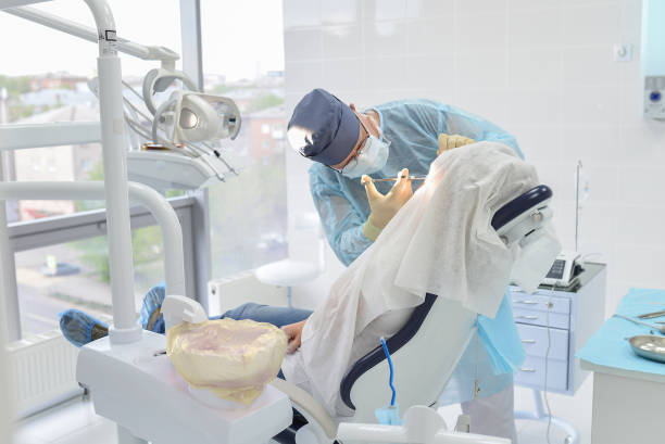Best Emergency Wisdom Teeth Removal in Crystal Lake, CT